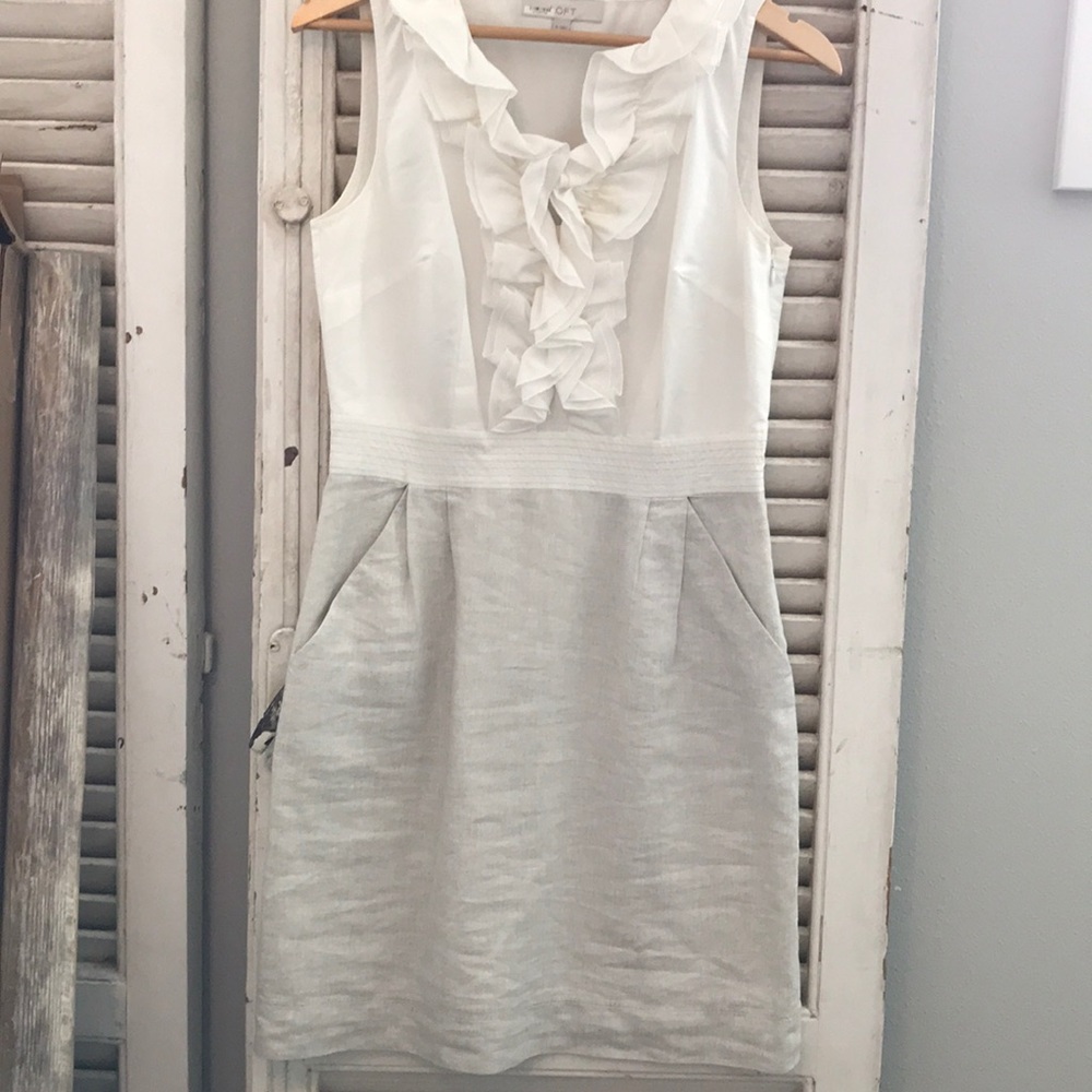 LOFT White sleeveless fitted cocktail dress